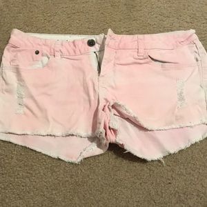 Pink light wash short shorts
